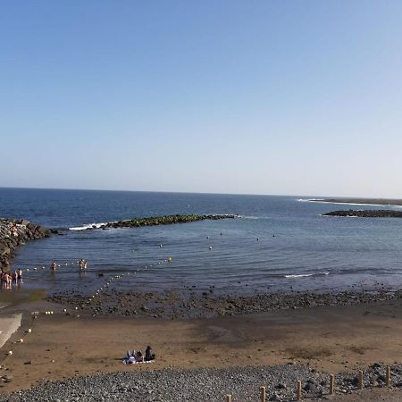 Apartamento Muelle Pozo Izquierdo Екстериор снимка