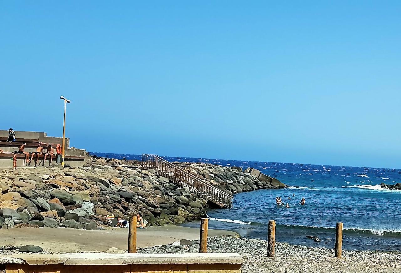 Apartamento Muelle Pozo Izquierdo Екстериор снимка