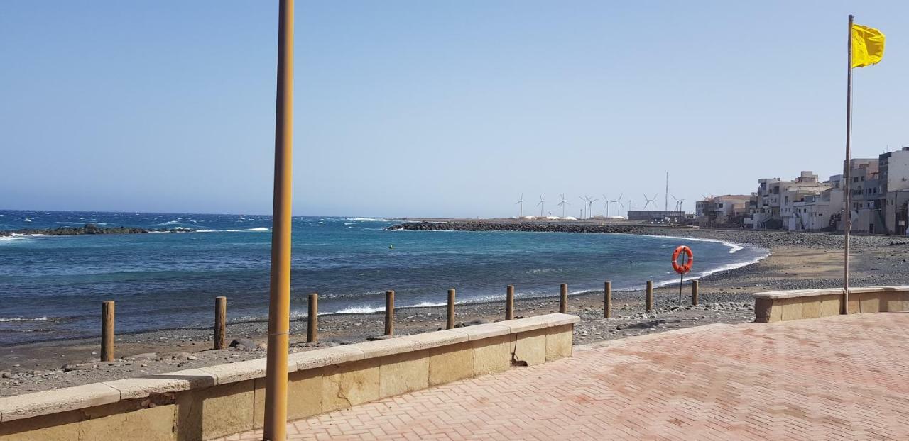 Apartamento Muelle Pozo Izquierdo Екстериор снимка