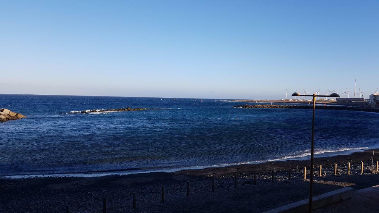 Apartamento Muelle Pozo Izquierdo Екстериор снимка